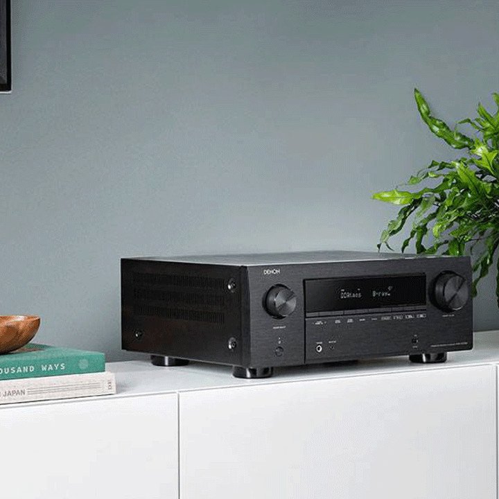DENON AVC-X3700H Black Lifestyle