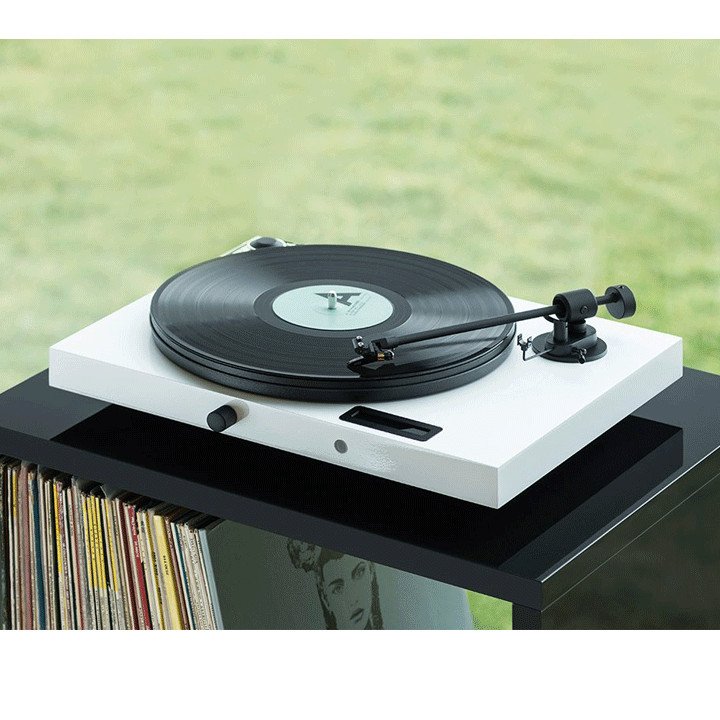 ProJect Juke Box E Turntable Premium AllInOne Turntable