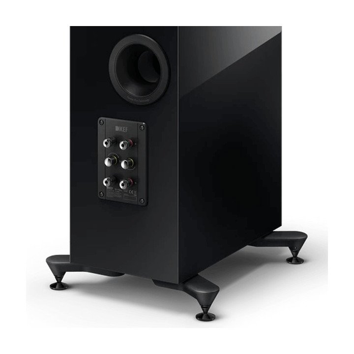 KEF R11 Meta floorstanding HiFi speakers